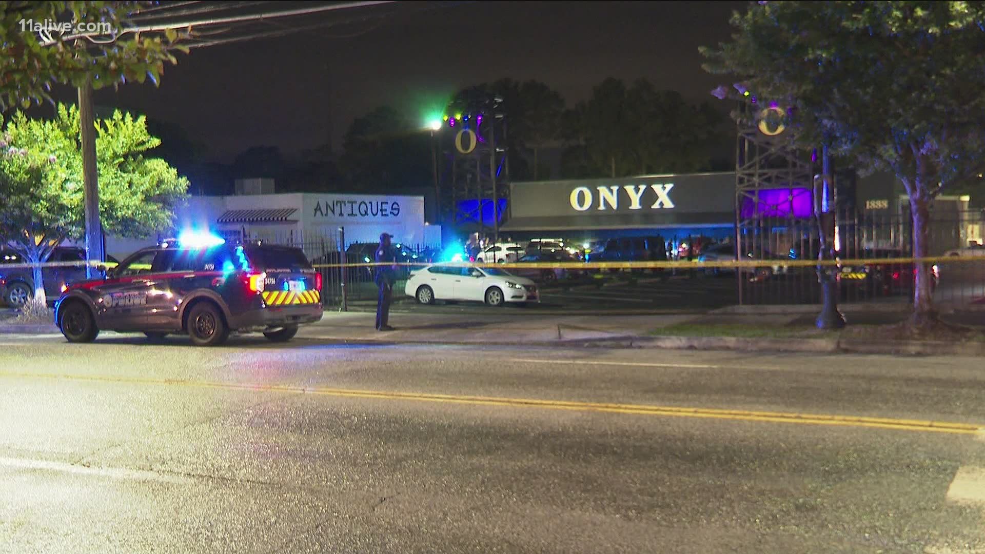 The Onyx Gentlemen’s Club in Atlanta’s Morningside/Lenox Park neighborhood was the scene of a bold crime after two thieves cut a hole in the building’s roof and then stole $250,000 in cash. (Onyx club, pictured.)