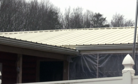 A picture of a woman’s roof in Tennessee.