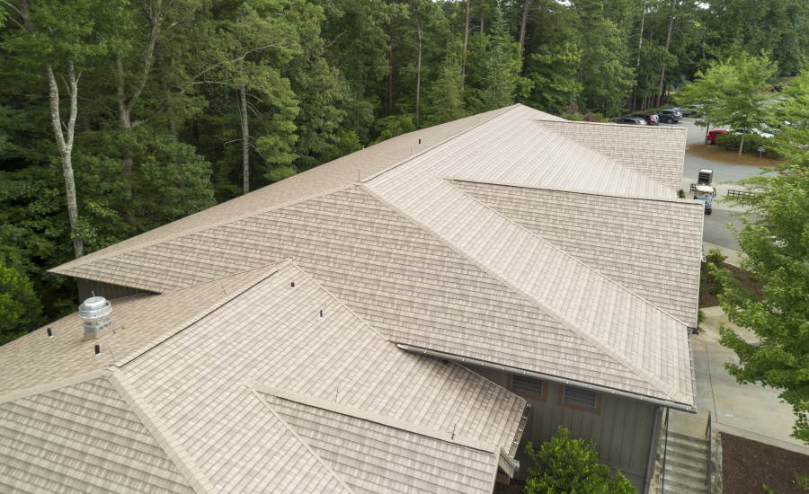 Project Profile Metal Roof Upgrade Helps Clubhouse Stand Up To The Mountain 2020 07 20 Roofing Contractor